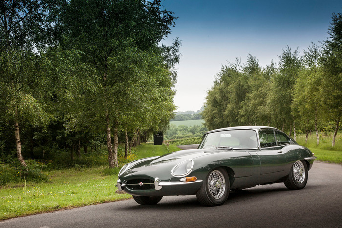 1965 Jaguar E-Type Series I 4.2 FHC (Broadsport)