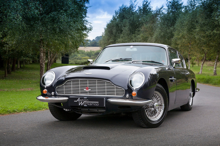 1968 Aston Martin DB6 