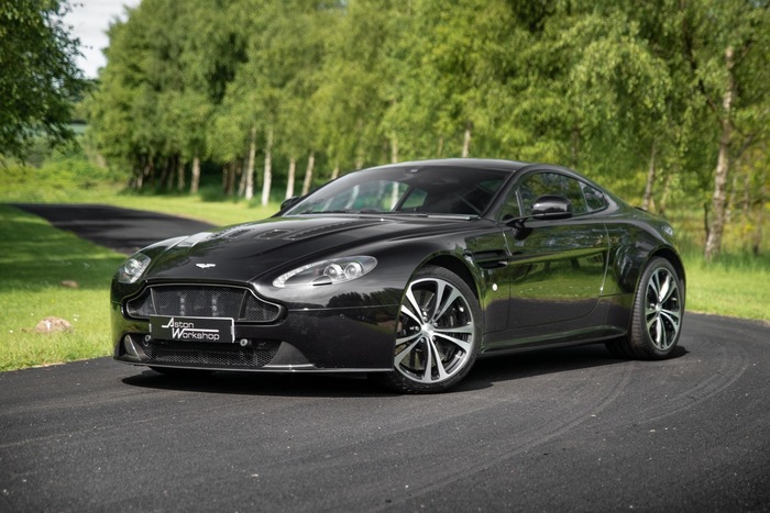 2015 Aston Martin V12 Vantage S Coupe