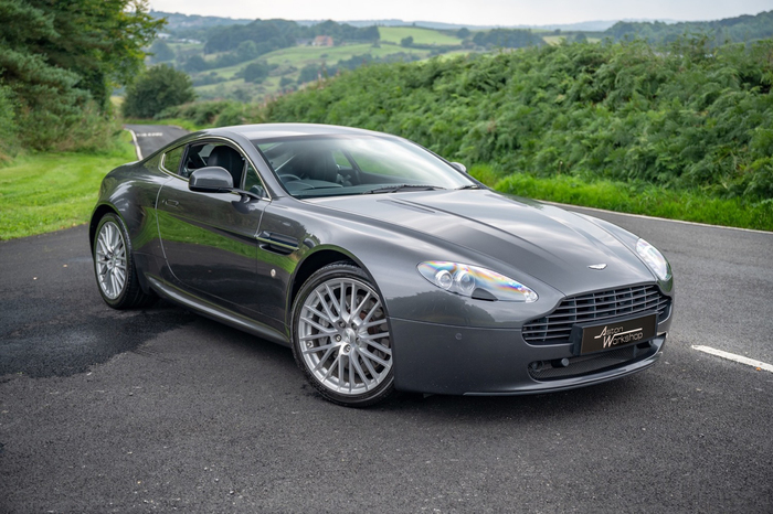 2010 Aston Martin V8 Vantage Auto