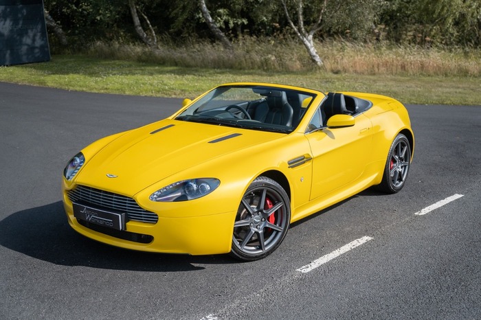 2008 Aston Martin V8 Vantage Roadster 