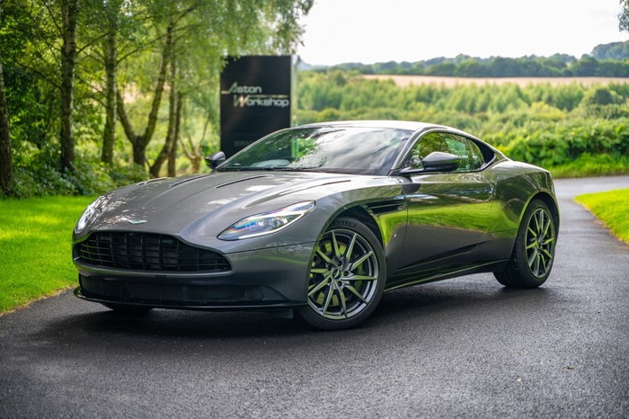 2017 Aston Martin DB11