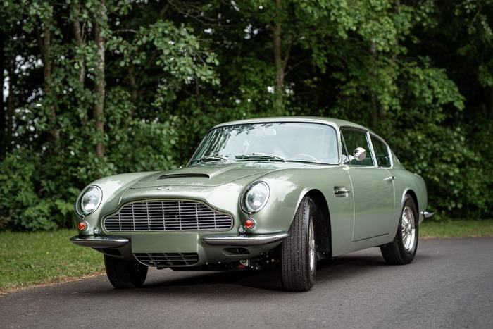 1970 Aston Martin DB6 MK2
