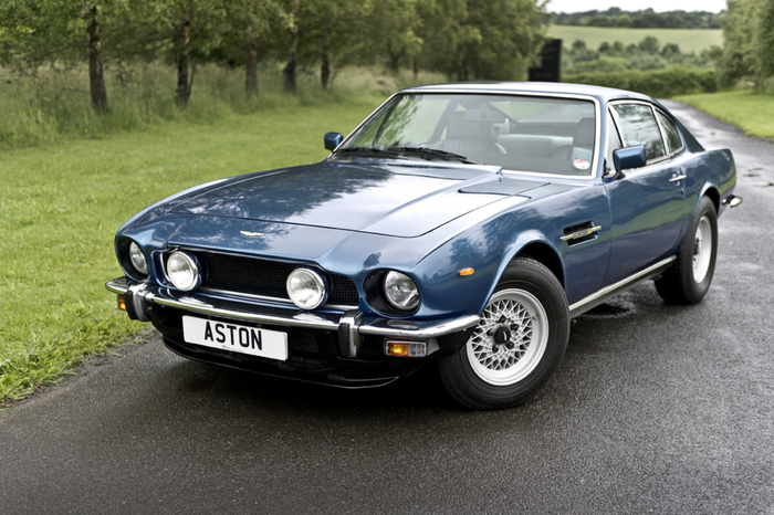 1986 Aston Martin V8 EFIS Series 5