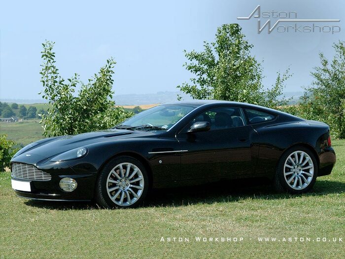 V12 Vanquish (Black) (194Kb)